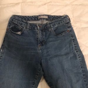 Lee Jeans